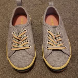 Girls sneakers